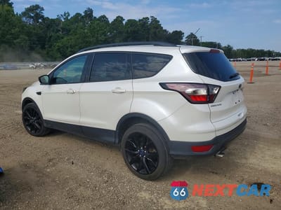 Drugie zdjęcie samochodu z przodu: 2017 FORD ESCAPE SE VIN:1FMCU0G92HUB95900 - miniatura