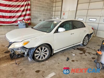 2011 TOYOTA AVALON LIMITED 4T1BK3DB5BU406220 - główne zdjęcie licytacji z USA - miniatura
