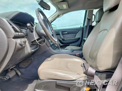 Zdjęcie 7 z 12 samochodu: 2015 GMC ACADIA SLE VIN:1GKKRNED0FJ369262 - miniatura