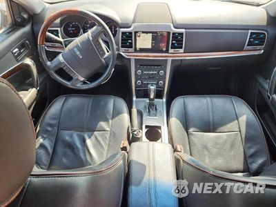 Zdjęcie 8 z 13 samochodu: 2012 LINCOLN MKZ VIN:3LNHL2GC3CR836777 - miniatura