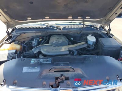 Zdjęcie 12 z 13 samochodu: 2003 CHEVROLET SUBURBAN K1500 VIN:3GNFK16T23G184652 - miniatura