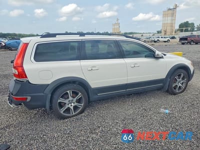 Trzecie zdjęcie samochodu z tyłu: 2015 VOLVO XC70 T6 PREMIER VIN:YV4902NK6F1209479 - miniatura