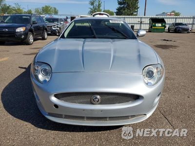 Piąte zdjęcie samochodu w środku: 2007 JAGUAR XK VIN:SAJDA43B475B04155 - miniatura