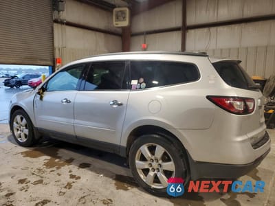 Drugie zdjęcie samochodu z przodu: 2016 CHEVROLET TRAVERSE LT VIN:1GNKVGKD3GJ184963 - miniatura