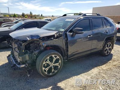 2024 TOYOTA RAV4 PRIME XSE JTMFB3FV4RD207621 - główne zdjęcie licytacji z USA - miniatura