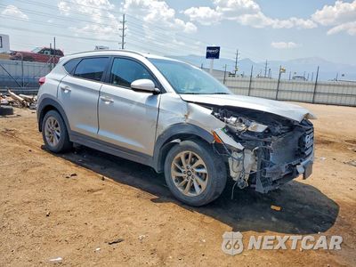 Czwarte zdjęcie samochodu z boku: 2016 HYUNDAI TUCSON SE VIN:KM8J3CA49GU085210 - miniatura