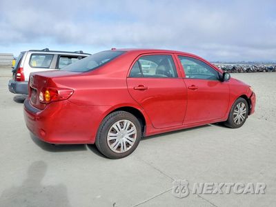 Trzecie zdjęcie samochodu z tyłu: 2010 TOYOTA COROLLA LE VIN:1NXBU4EE0AZ294921 - miniatura