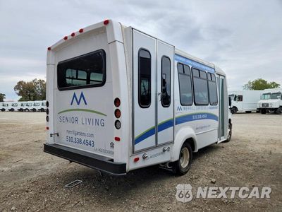 Czwarte zdjęcie samochodu z boku: 2017 FORD E350 SHUTTLE BUS VIN:1FDEE3FS7HDC13805 - miniatura