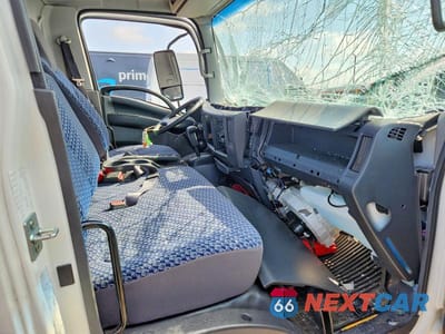 Zdjęcie 11 z 13 samochodu: 2025 ISUZU NPR HD - BOX TRUCK VIN:54DC4W1D9SS211366 - miniatura