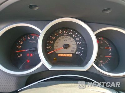 Zdjęcie 9 z 12 samochodu: 2008 TOYOTA TACOMA BASE VIN:5TENX22N98Z576977 - miniatura