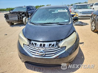 Piąte zdjęcie samochodu w środku: 2014 NISSAN VERSA NOTE S VIN:3N1CE2CP3EL374490 - miniatura