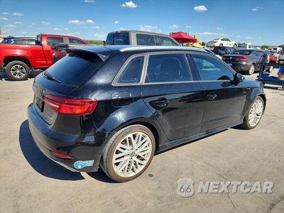 Trzecie zdjęcie samochodu z tyłu: 2018 AUDI A3 E-TRON PREMIUM VIN:WAUUPBFF7JA060189 - miniatura