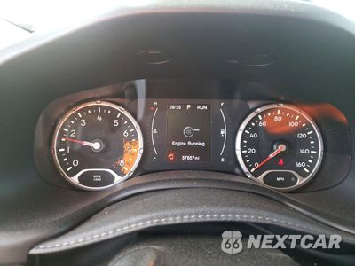 Zdjęcie 9 z 13 samochodu: 2017 JEEP RENEGADE SPORT VIN:ZACCJBAB6HPF82553 - miniatura