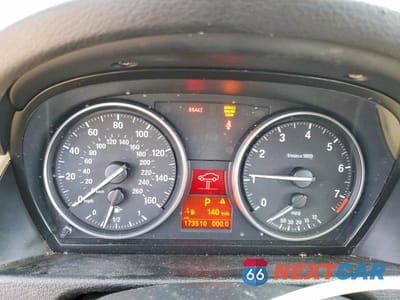 Zdjęcie 9 z 13 samochodu: 2013 BMW X1 SDRIVE28I VIN:WBAVM1C54DVW44453 - miniatura
