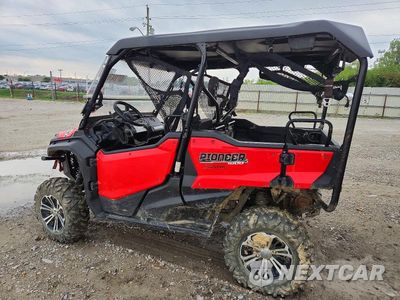 Trzecie zdjęcie samochodu z tyłu: 2018 HONDA SXS1000M UTILITY VEHICLE VIN:1HFVE0428J4203544 - miniatura