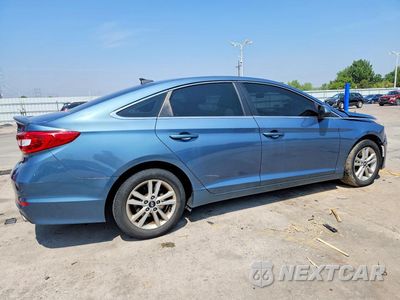 Trzecie zdjęcie samochodu z tyłu: 2017 HYUNDAI SONATA SE VIN:5NPE24AFXHH574243 - miniatura