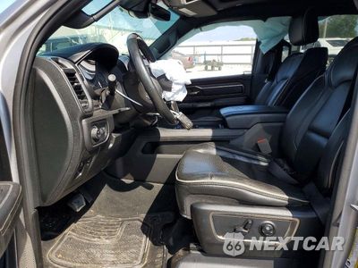 Zdjęcie 7 z 12 samochodu: 2020 RAM 1500 LIMITED VIN:1C6SRFPT3LN324348 - miniatura