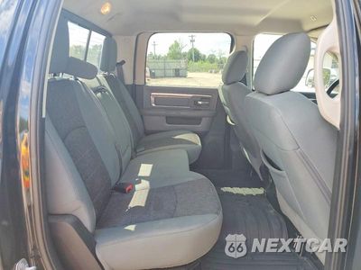 Zdjęcie 10 z 12 samochodu: 2018 RAM 2500 SLT VIN:3C6UR5DL6JG314765 - miniatura