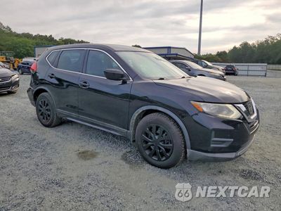 Czwarte zdjęcie samochodu z boku: 2017 NISSAN ROGUE S VIN:KNMAT2MT7HP571872 - miniatura