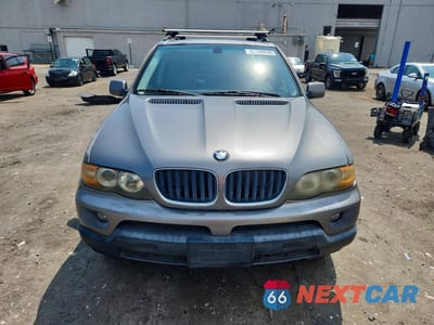 Piąte zdjęcie samochodu w środku: 2004 BMW X5 3.0I VIN:5UXFA13554LU46300 - miniatura