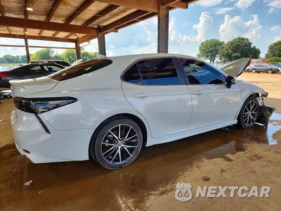 Trzecie zdjęcie samochodu z tyłu: 2023 TOYOTA CAMRY SE VIN:4T1T11AK4PU148554 - miniatura