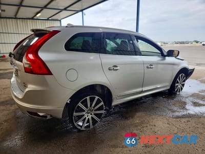 Trzecie zdjęcie samochodu z tyłu: 2015 VOLVO XC60 T6 PREMIER+ VIN:YV4902RCXF2560442 - miniatura