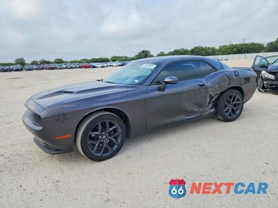 2020 DODGE CHALLENGER SXT 2C3CDZAG9LH113015 - główne zdjęcie licytacji z USA - miniatura