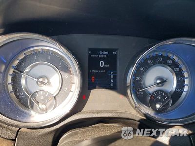 Zdjęcie 9 z 12 samochodu: 2013 CHRYSLER 300C VIN:2C3CCAKT7DH686514 - miniatura