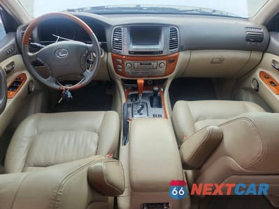Zdjęcie 8 z 13 samochodu: 2007 LEXUS LX 470 VIN:JTJHT00W074020571 - miniatura