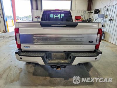 Zdjęcie 6 z 13 samochodu: 2019 FORD F450 SUPER DUTY VIN:1FT8W4DT0KEF94530 - miniatura