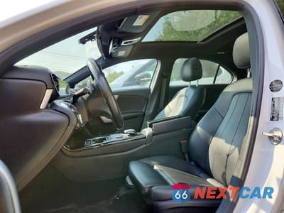Zdjęcie 7 z 12 samochodu: 2020 MERCEDES-BENZ A 220 4MATIC VIN:WDD3G4FB8LW038298 - miniatura
