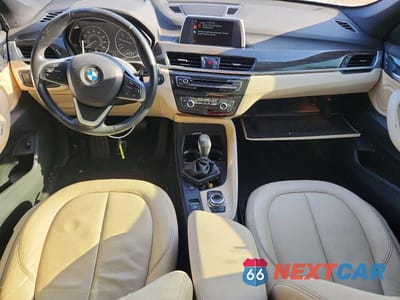 Zdjęcie 8 z 13 samochodu: 2017 BMW X1 XDRIVE28I VIN:WBXHT3C30H5F70537 - miniatura