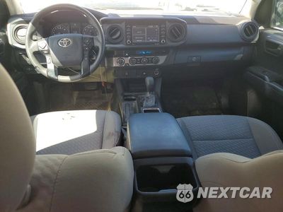 Zdjęcie 8 z 12 samochodu: 2022 TOYOTA TACOMA SR V6 VIN:3TMCZ5AN0NM514056 - miniatura