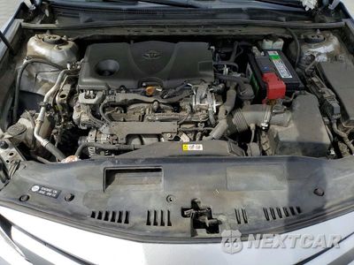 Zdjęcie 11 z 12 samochodu: 2018 TOYOTA CAMRY LE VIN:4T1B11HK5JU580398 - miniatura