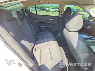 Zdjęcie 10 z 12 samochodu: 2021 NISSAN ALTIMA S VIN:1N4BL4BVXMN313636 - miniatura