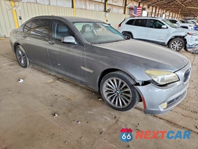 Czwarte zdjęcie samochodu z boku: 2011 BMW 750 LI VIN:WBAKB8C59BCY65797 - miniatura