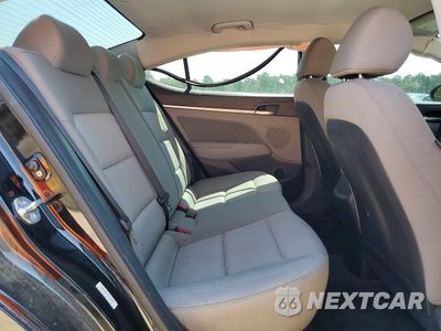 Zdjęcie 10 z 12 samochodu: 2019 HYUNDAI ELANTRA SEL VIN:KMHD84LF5KU746517 - miniatura