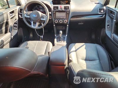 Zdjęcie 8 z 12 samochodu: 2017 SUBARU FORESTER 2.5I TOURING VIN:JF2SJAWC3HH519670 - miniatura