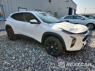 Czwarte zdjęcie samochodu z boku: 2024 CHEVROLET TRAX VIN:KL77LFE27RC246295 - miniatura