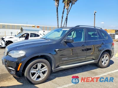 2012 BMW X5 XDRIVE35D 5UXZW0C50CL668184 - główne zdjęcie licytacji z USA - miniatura