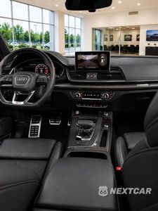 Zdjęcie 9 z 10 samochodu: 2019 AUDI SQ5 PRESTIGE VIN:WA1C4AFY6K2056952 - miniatura
