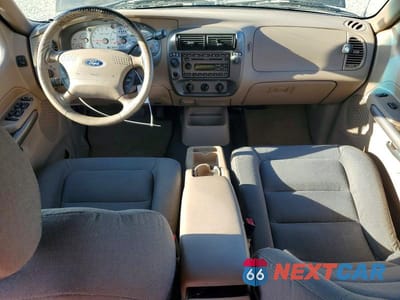 Zdjęcie 8 z 12 samochodu: 2001 FORD EXPLORER SPORT TRAC VIN:1FMZU77E91UA58622 - miniatura