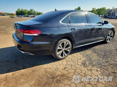 Trzecie zdjęcie samochodu z tyłu: 2021 VOLKSWAGEN PASSAT SE VIN:1VWSA7A30MC012173 - miniatura