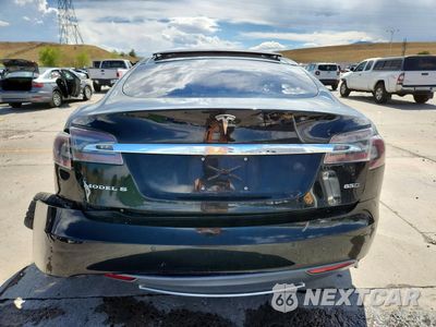 Zdjęcie 6 z 12 samochodu: 2015 TESLA MODEL S VIN:5YJSA1E2XFF101904 - miniatura