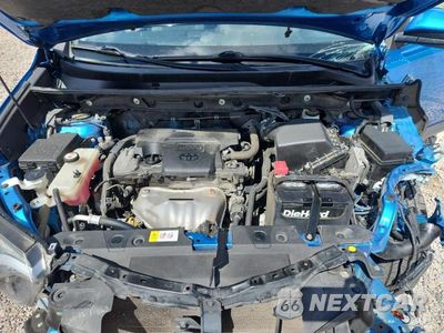 Zdjęcie 12 z 14 samochodu: 2017 TOYOTA RAV4 XLE VIN:JTMWFREV6HJ113457 - miniatura
