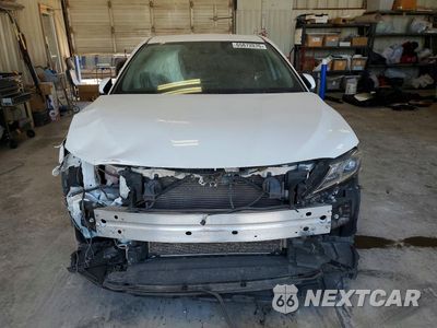 Piąte zdjęcie samochodu w środku: 2023 TOYOTA CAMRY LE VIN:4T1C11AK5PU798252 - miniatura