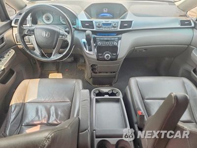 Zdjęcie 8 z 13 samochodu: 2011 HONDA ODYSSEY EXL VIN:5FNRL5H62BB050746 - miniatura
