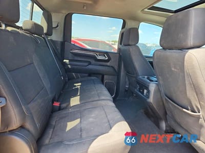 Zdjęcie 10 z 12 samochodu: 2023 CHEVROLET SILVERADO K1500 LT TRAIL BOSS VIN:3GCUDFE82PG341994 - miniatura