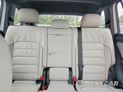 Zdjęcie 10 z 13 samochodu: 2020 VOLKSWAGEN TIGUAN SEL PREMIUM R-LINE VIN:3VV4B7AX5LM061296 - miniatura