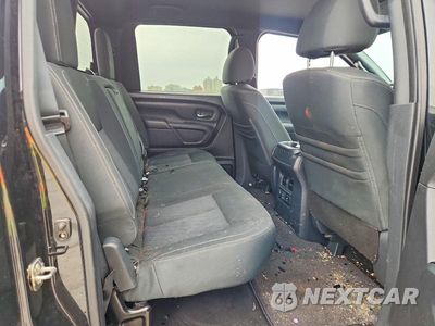Zdjęcie 10 z 12 samochodu: 2019 NISSAN TITAN XD SV VIN:1N6BA1F48KN518088 - miniatura